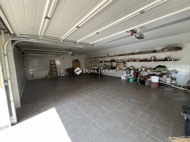 Eladó ház Kecskemét, Petőfiváros 279 nm