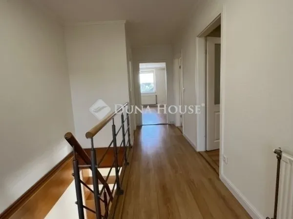 Eladó ház Kecskemét, Petőfiváros 279 nm