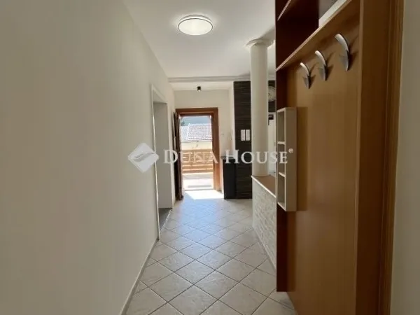 Eladó ház Kecskemét, Petőfiváros 279 nm