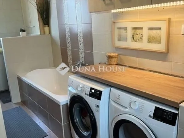 Eladó ház Helvécia 100 nm