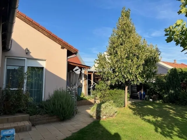 Eladó ház Helvécia 100 nm