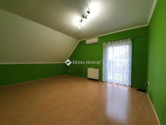 Kiadó ház Kecskemét, Petőfiváros 190 nm