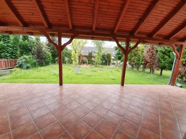 Kiadó ház Kecskemét, Petőfiváros 190 nm