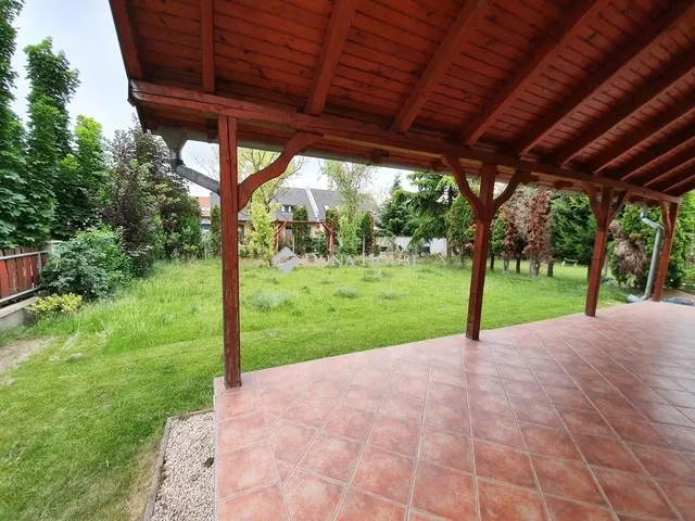 Kiadó ház Kecskemét, Petőfiváros 190 nm