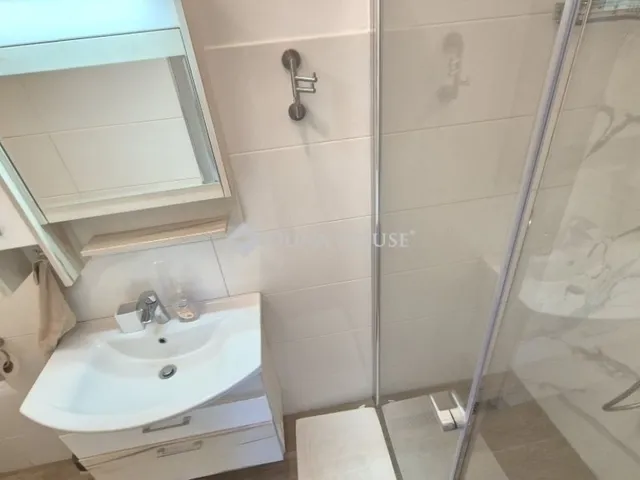 Eladó ház Kecskemét, Hunyadiváros 150 nm