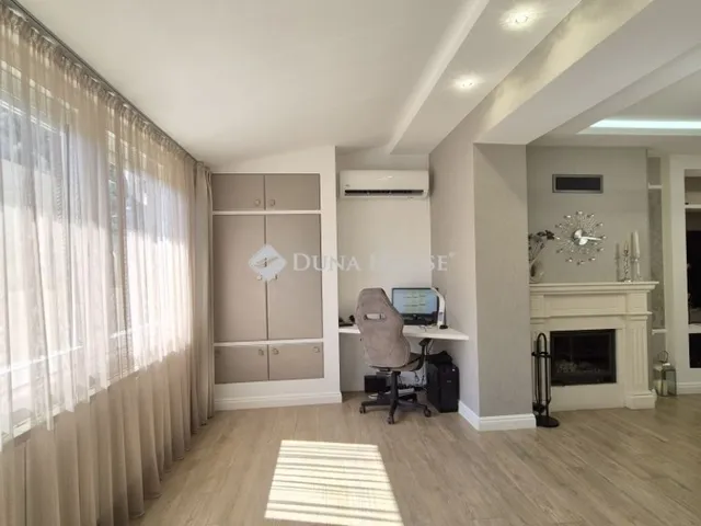 Eladó ház Kecskemét, Hunyadiváros 150 nm