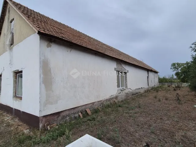 Eladó ház Orgovány 200 nm