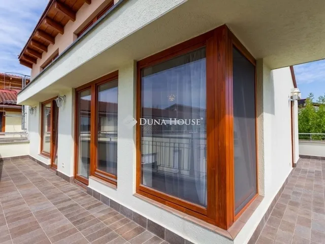 Eladó lakás Kecskemét 167 nm