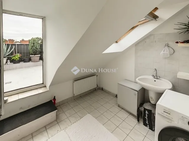 Eladó lakás Kecskemét 90 nm