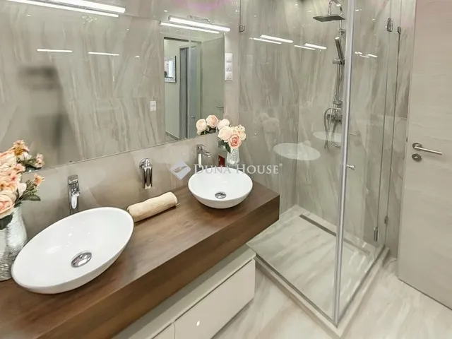 Kiadó lakás Kecskemét, Hollandfalu 88 nm