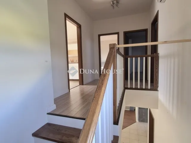 Kiadó ház Kecskemét, Petőfiváros 150 nm