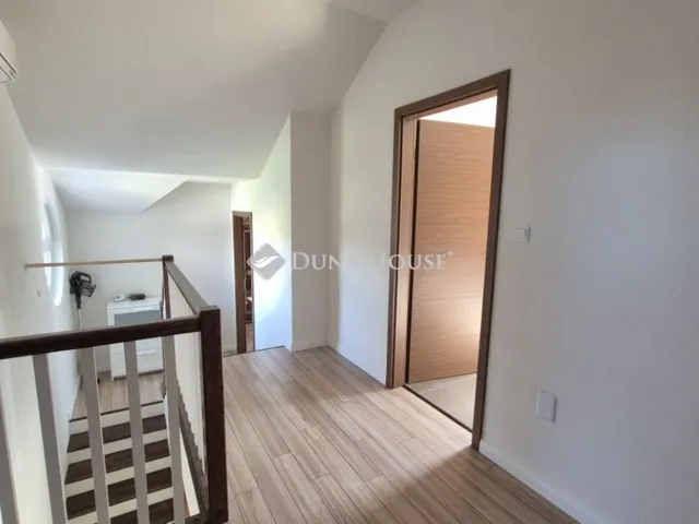 Kiadó ház Kecskemét, Petőfiváros 150 nm