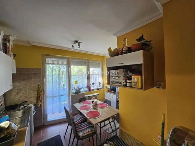 Eladó lakás Kecskemét 72 nm