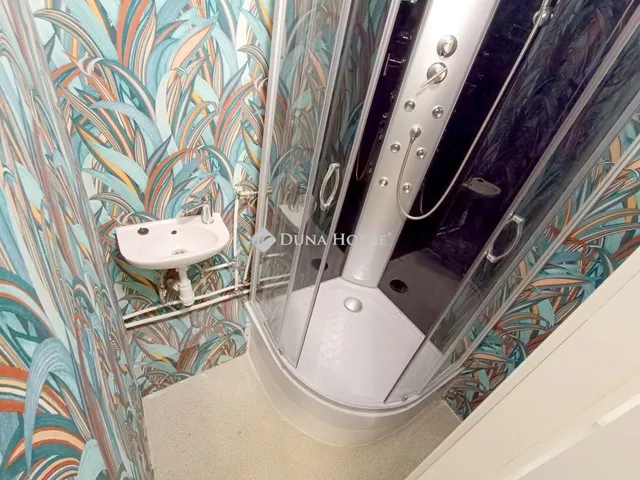 Kiadó ház Nagykőrös 100 nm