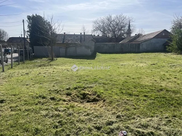 Eladó telek Izsák 577 nm