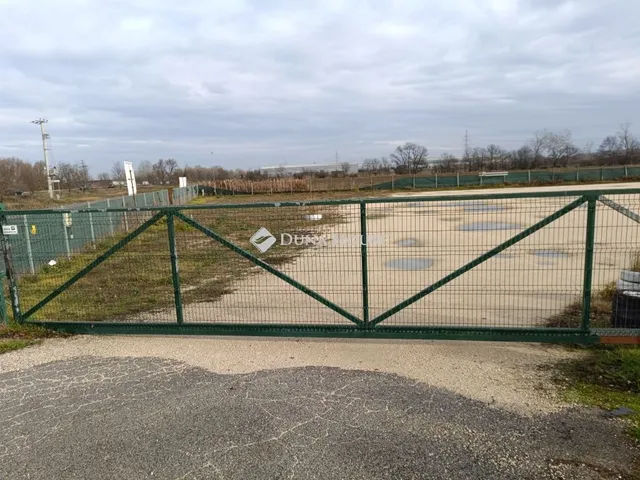 Kiadó kereskedelmi és ipari ingatlan Dunaharaszti 1 nm