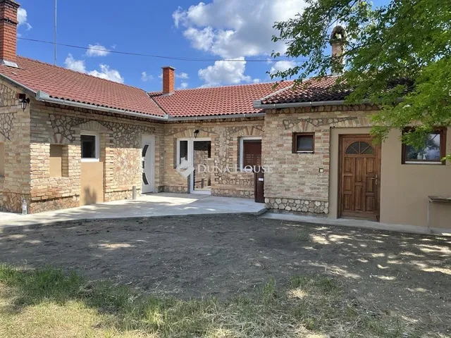 Eladó mezőgazdasági ingatlan Kecskemét 135 nm