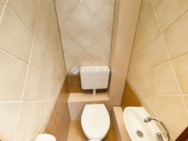 Eladó lakás Kecskemét 98 nm