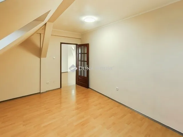 Eladó lakás Kecskemét 98 nm