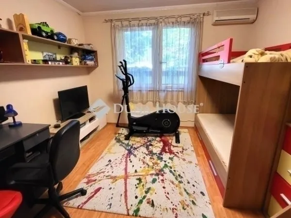 Eladó ház Kecskemét 240 nm