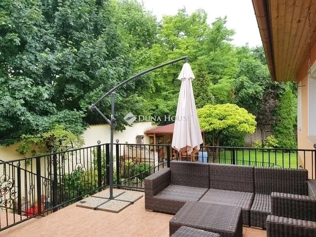 Eladó ház Kecskemét 240 nm