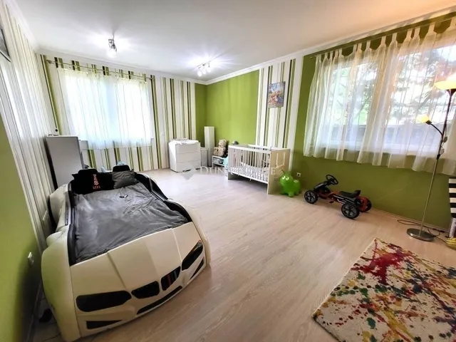 Eladó ház Kecskemét 240 nm