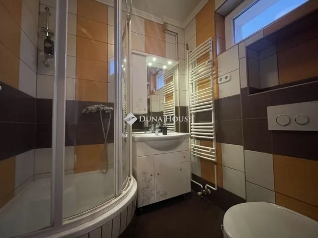 Eladó ház Kecskemét 180 nm