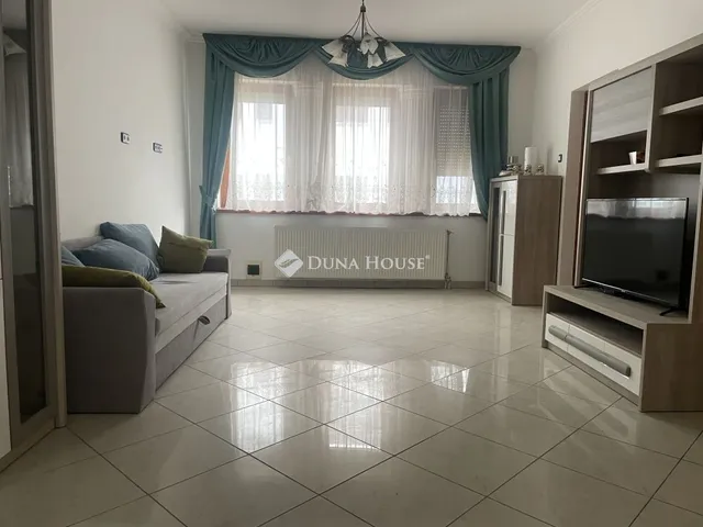 Eladó ház Kecskemét 170 nm