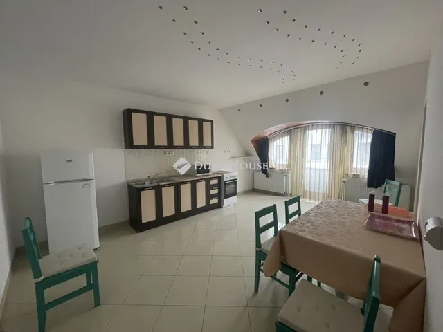 Eladó ház Kecskemét 170 nm