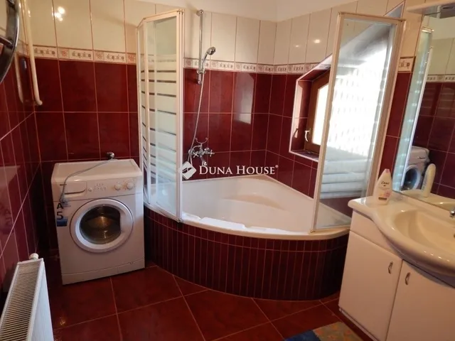 Eladó ház Kecskemét 170 nm