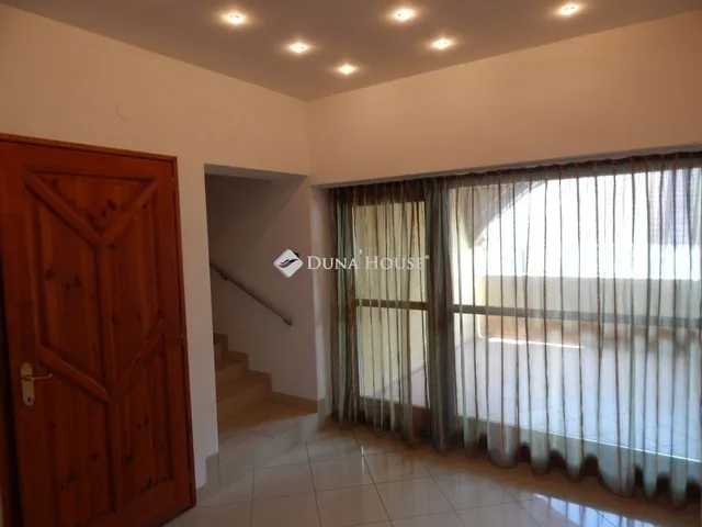 Eladó ház Kecskemét 170 nm