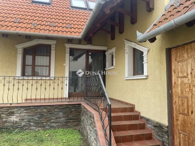 Eladó ház Kecskemét 170 nm