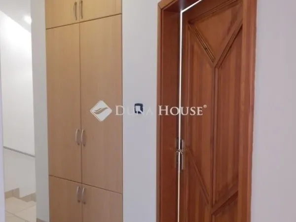 Eladó ház Kecskemét 170 nm