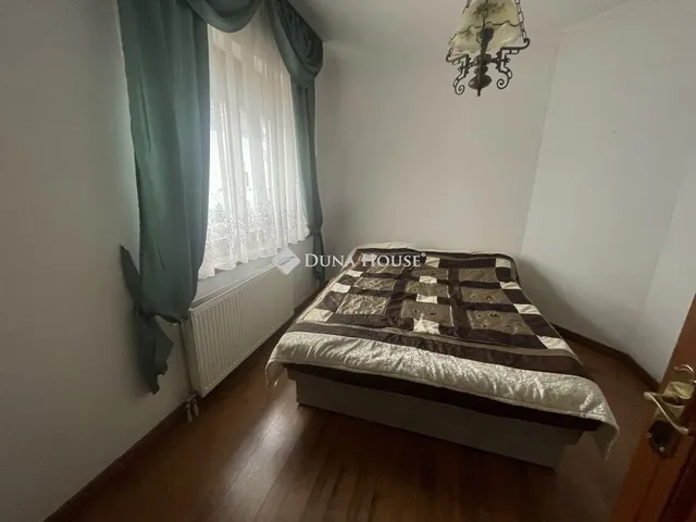 Eladó ház Kecskemét 170 nm