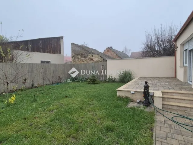 Kiadó ház Kecskemét 129 nm