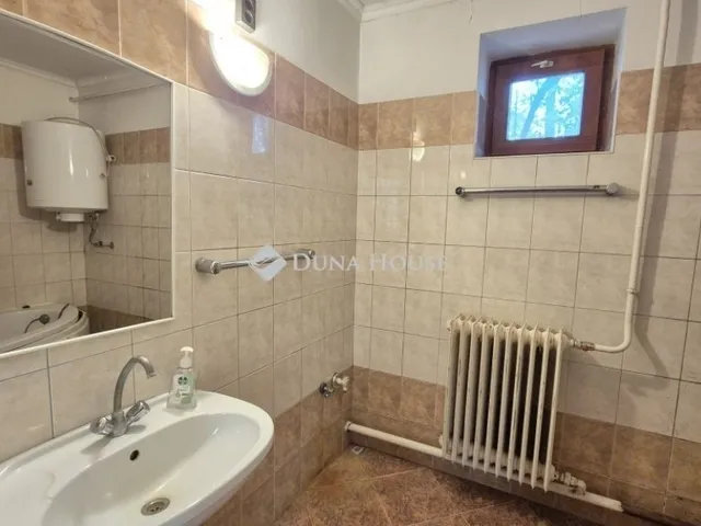 Eladó ház Kecskemét, Katonatelep 90 nm