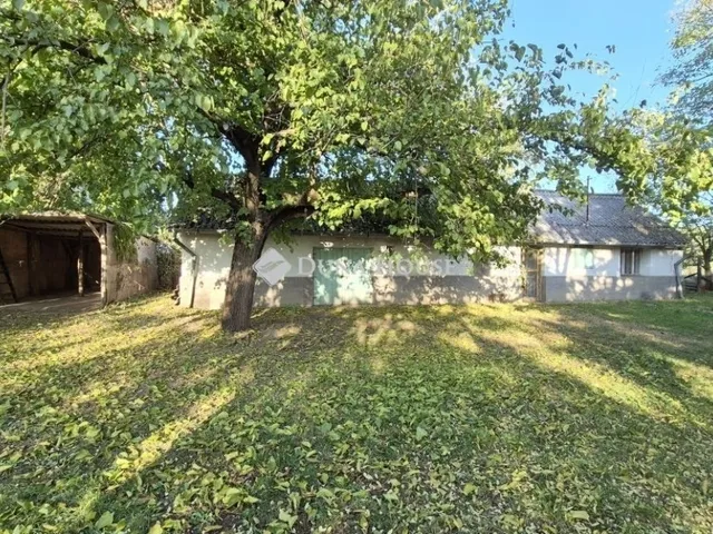 Eladó ház Kecskemét, Katonatelep 90 nm