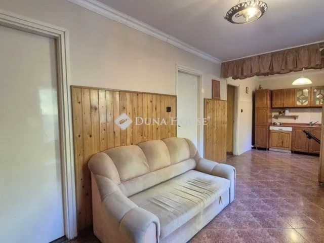 Eladó ház Kecskemét, Katonatelep 90 nm