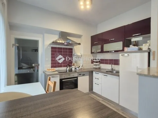 Eladó lakás Dunakeszi 53 nm