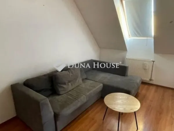 Eladó lakás Szolnok, Belváros 47 nm