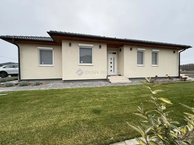 Eladó ház Kecskemét 100 nm