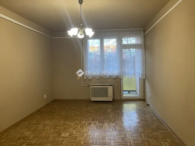 Eladó lakás Kiskunfélegyháza 57 nm