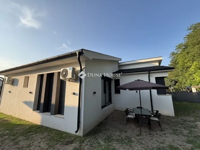 Eladó ház Kecskemét, Katonatelep 134 nm