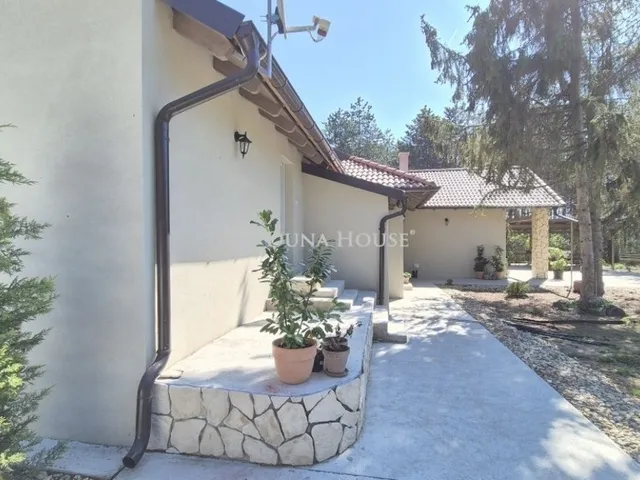 Eladó ház Kecskemét, Kisfái 115 nm