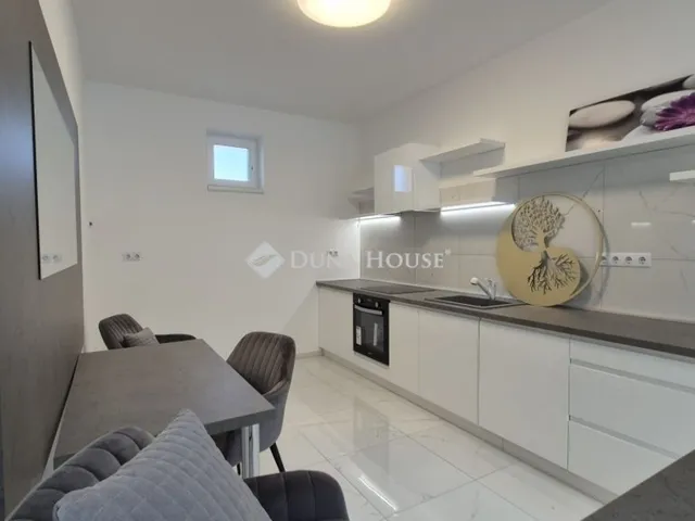 Eladó ház Ballószög 185 nm