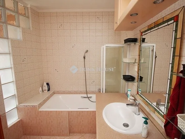 Eladó lakás Kecskemét 90 nm