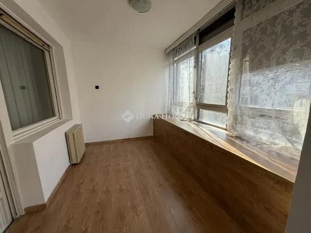 Eladó lakás Kecskemét 103 nm