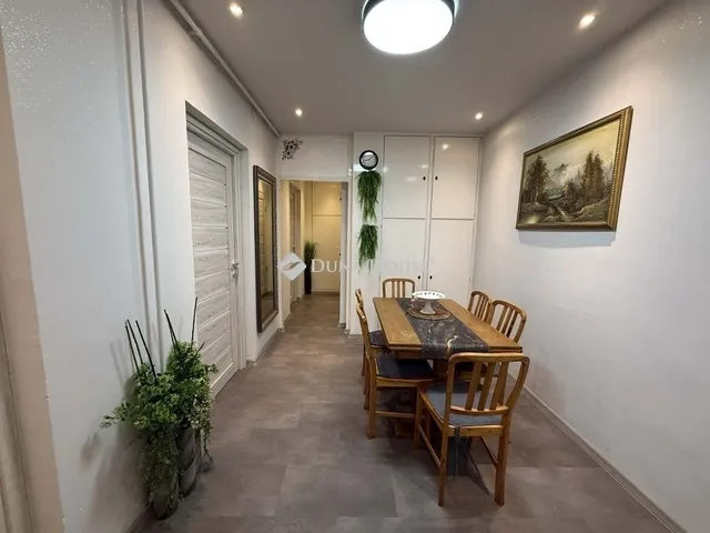 Eladó lakás Kecskemét 73 nm