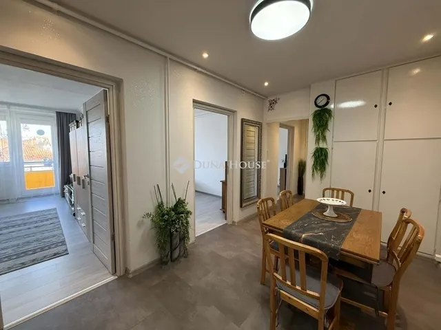 Eladó lakás Kecskemét 73 nm