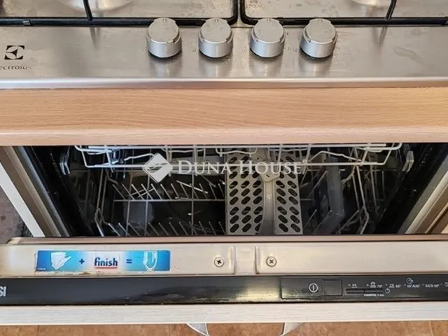 Eladó lakás Kecskemét 77 nm